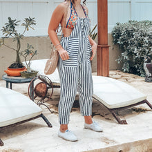 Load image into Gallery viewer, Blush Linen Jumper
