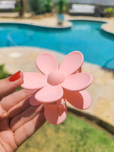 Load image into Gallery viewer, Groovy Hair Clip
